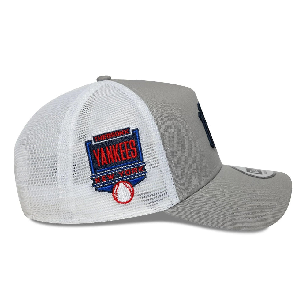 New Era - New York Yankees Trucker Cap - Grey/White