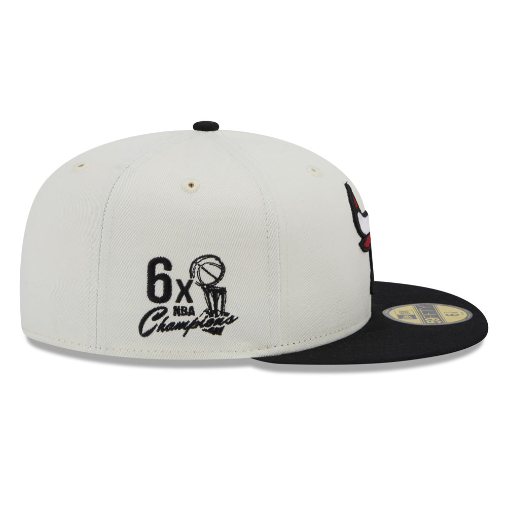 New Era - 59Fifty Fitted Side Patch Bulls Cap - Off White/Black