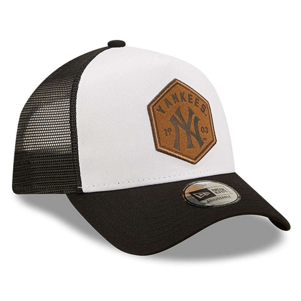 New Era - Team Patch Trucker New York Yankees Cap - Black/White