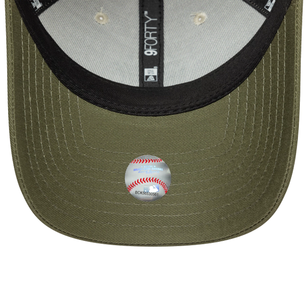 New Era - 9Forty New York Yankees Cap - Stone/Olive