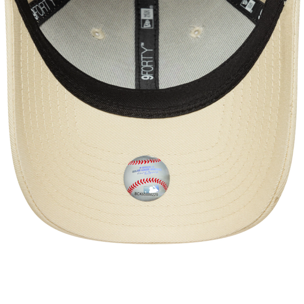 New Era - 9Forty Womens New York Yankees Cap - Beige