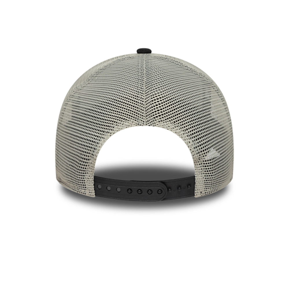 New Era - New York Yankees Patch Trucker Cap - Black/Beige
