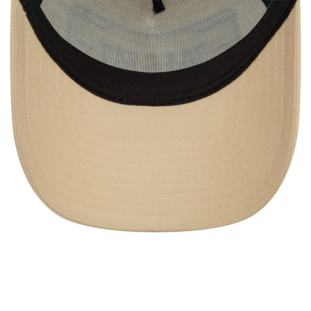 New Era - Miami Patch Trucker Cap - Beige