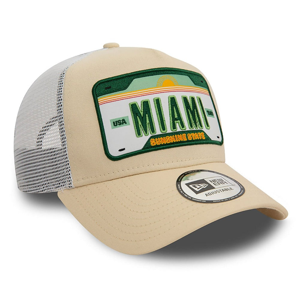 New Era - Miami Patch Trucker Cap - Beige