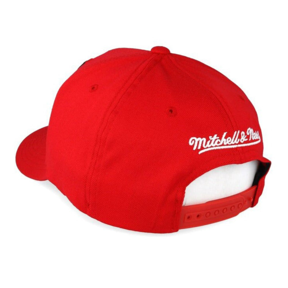 Mitchell & Ness - Chicago Bulls Snapback Cap - Red - capstore.dk