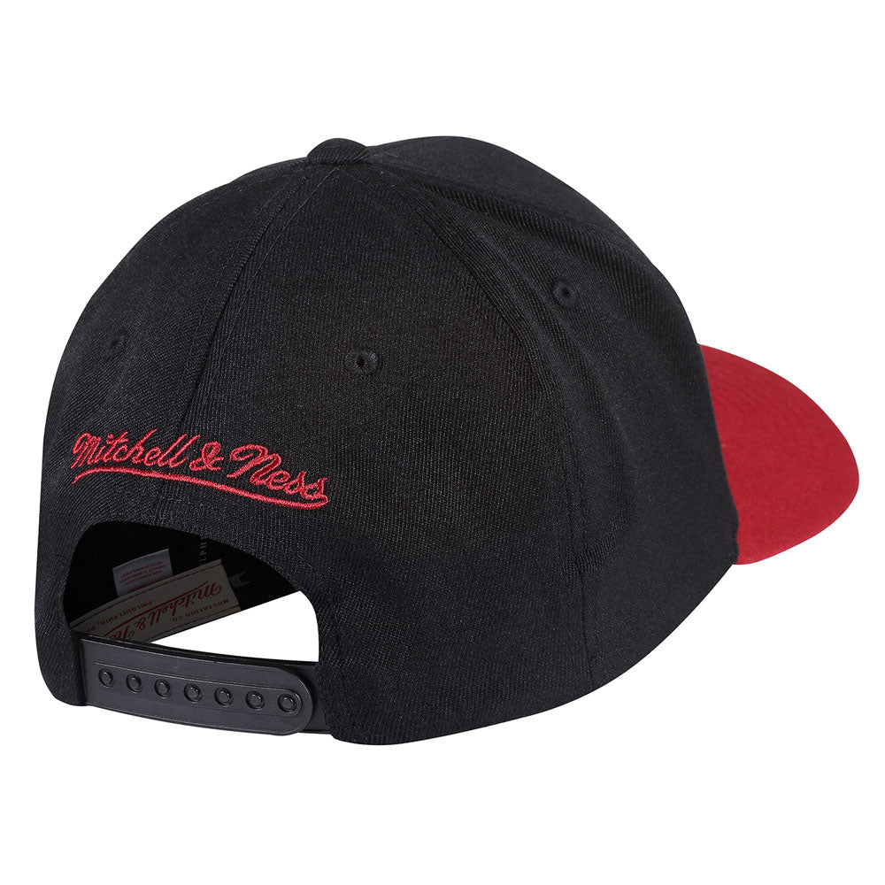 Mitchell & Ness - Miami Heat Baseball Cap - Black/Bordeaux - capstore.dk